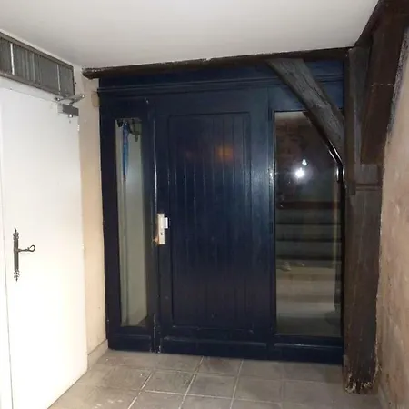 Lisele Apartman *